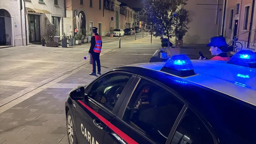I controlli a San Zeno - Foto Carabinieri © www.giornaledibrescia.it