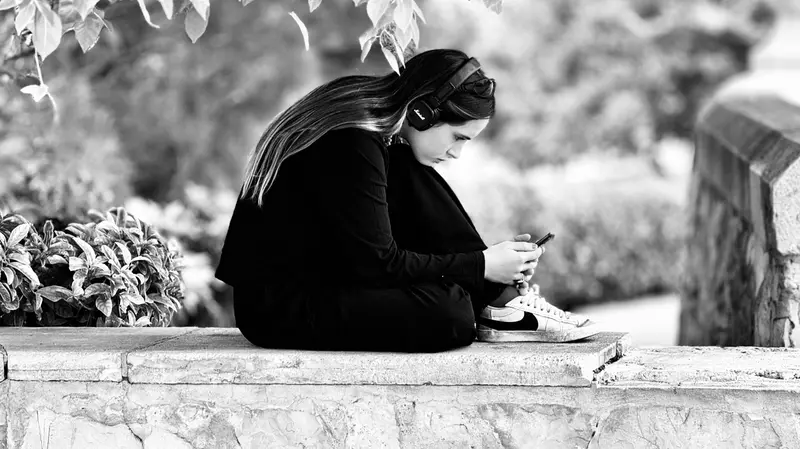 Vietare i social o educare al loro uso? - © www.giornaledibrescia.it