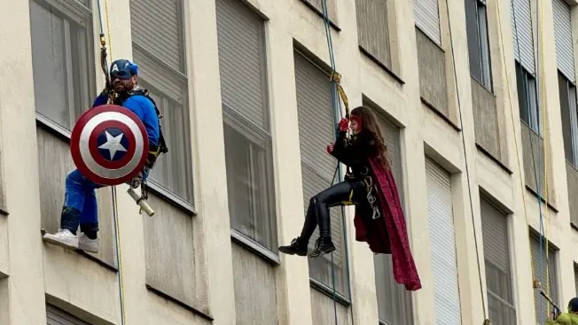 Supereroi in azione al Civile - Foto tratta dai social