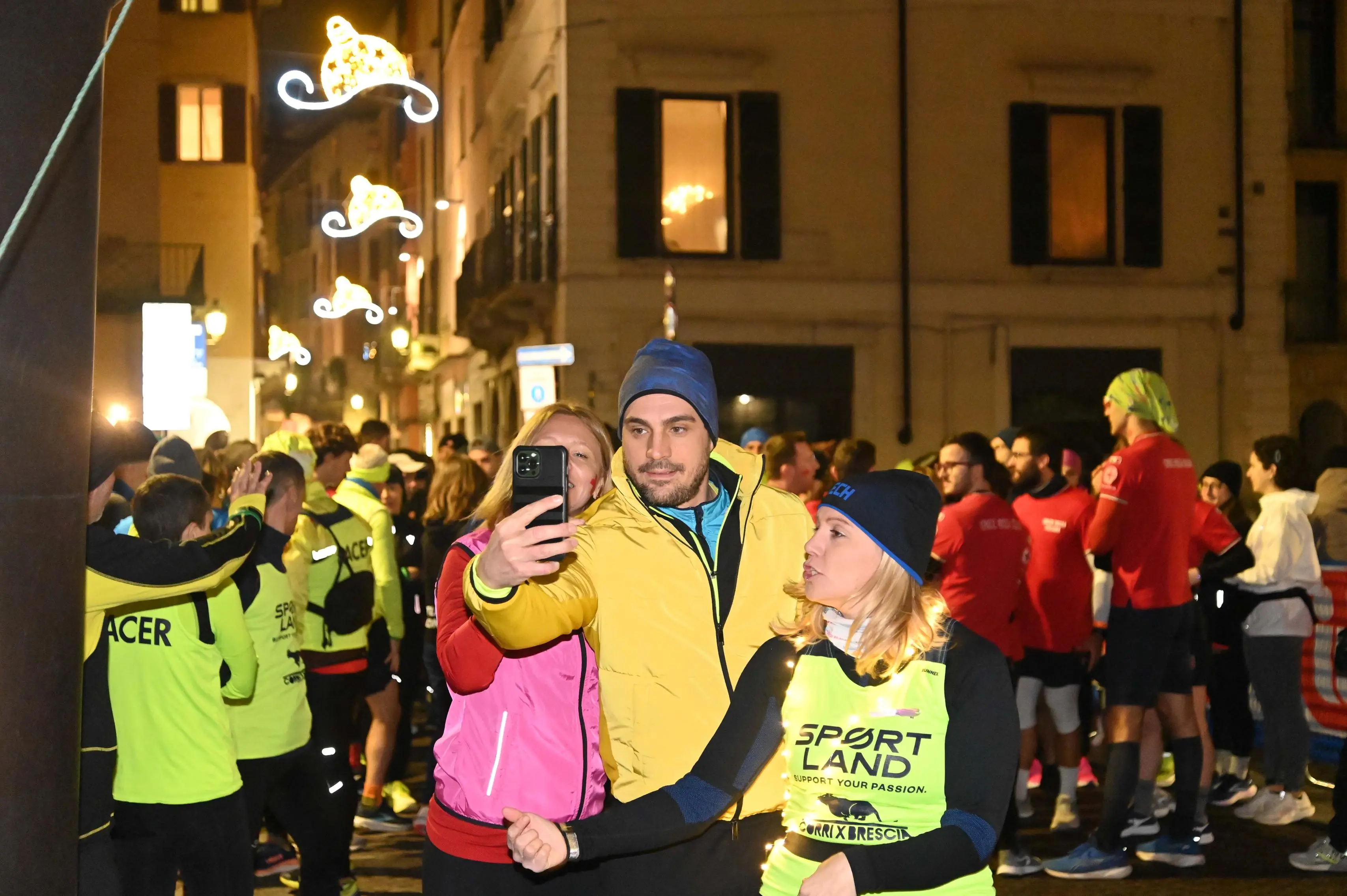 In Largo Formentone la Red Run della Croce Rossa