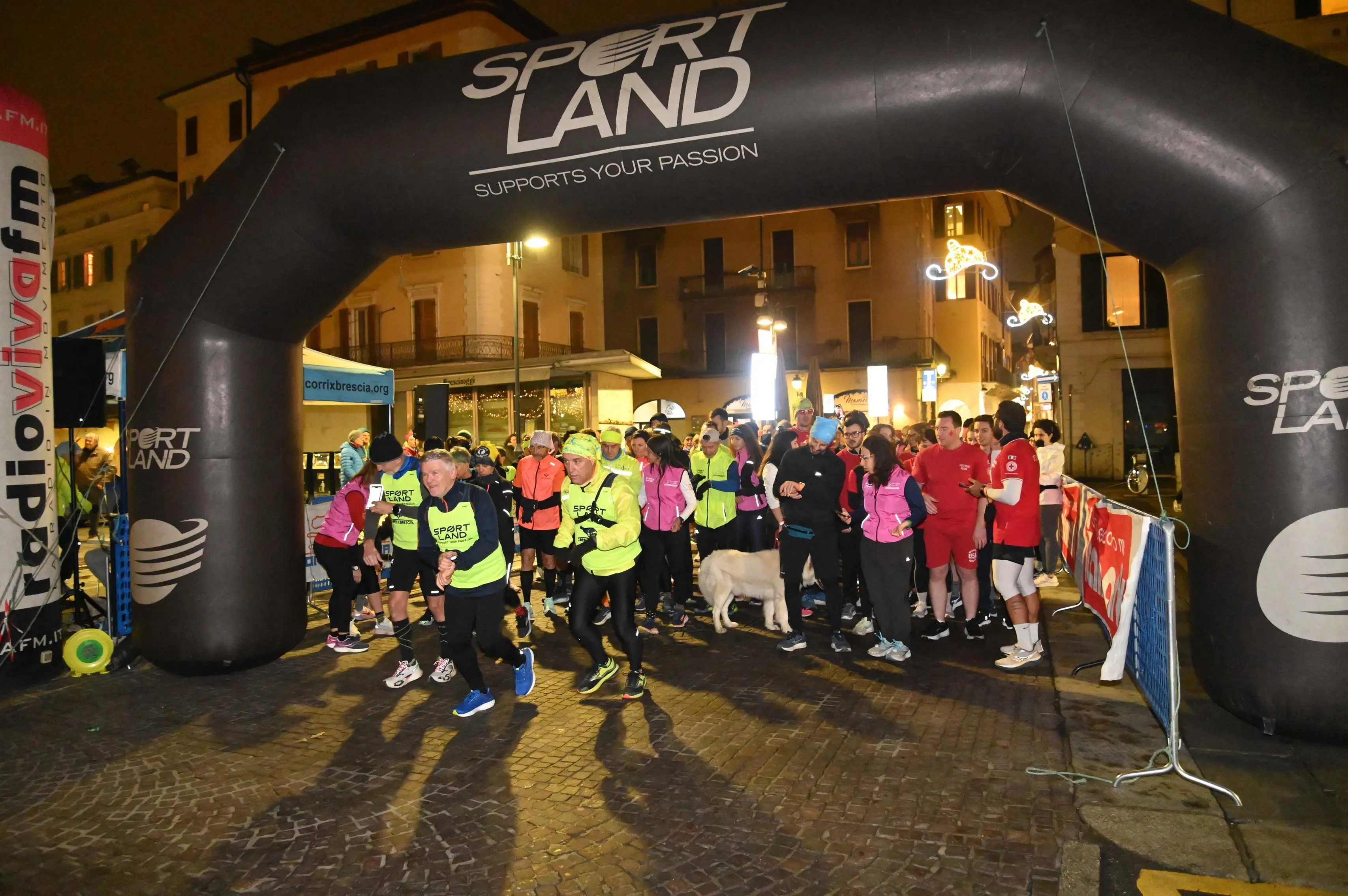 In Largo Formentone la Red Run della Croce Rossa