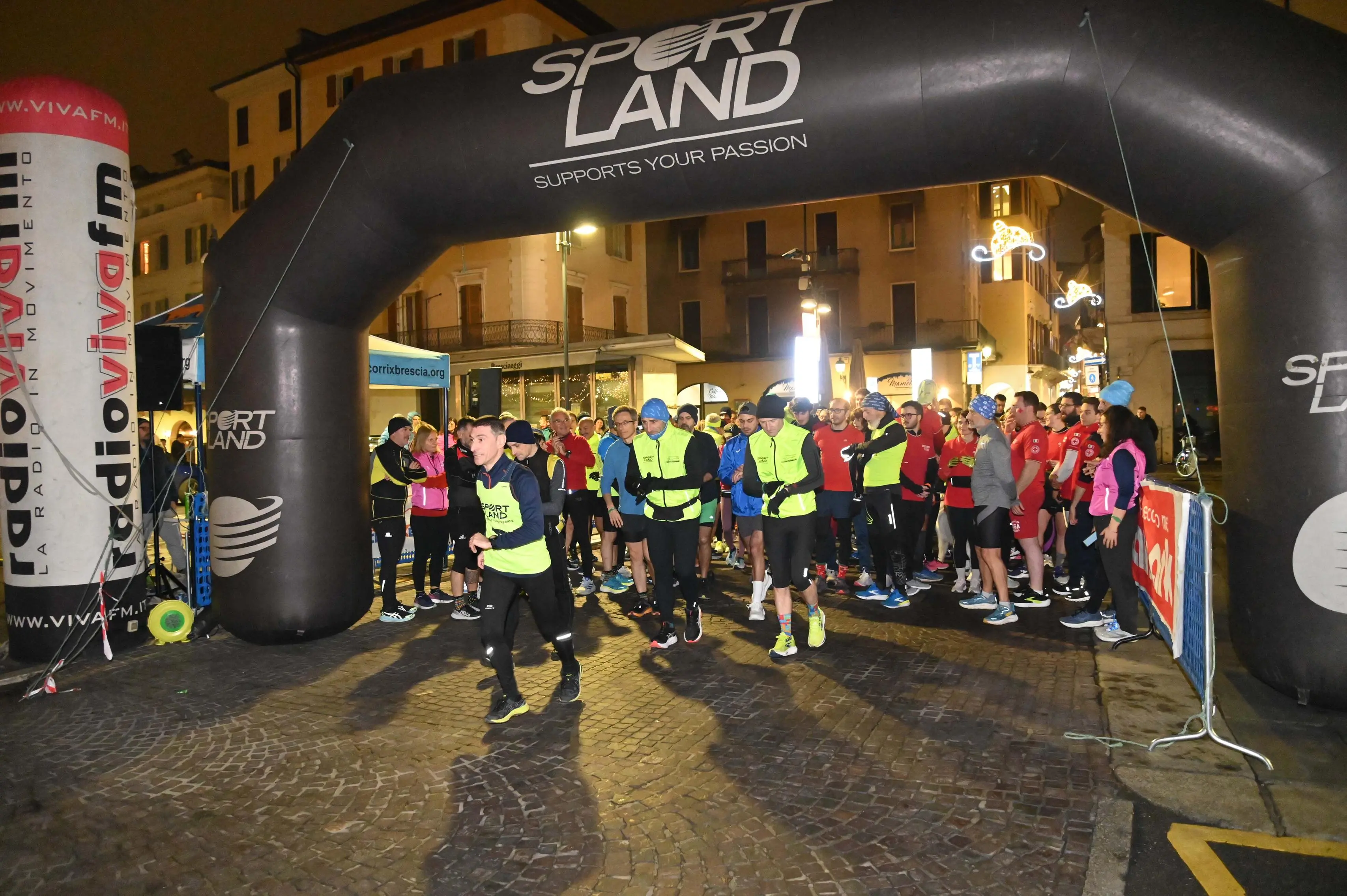 In Largo Formentone la Red Run della Croce Rossa