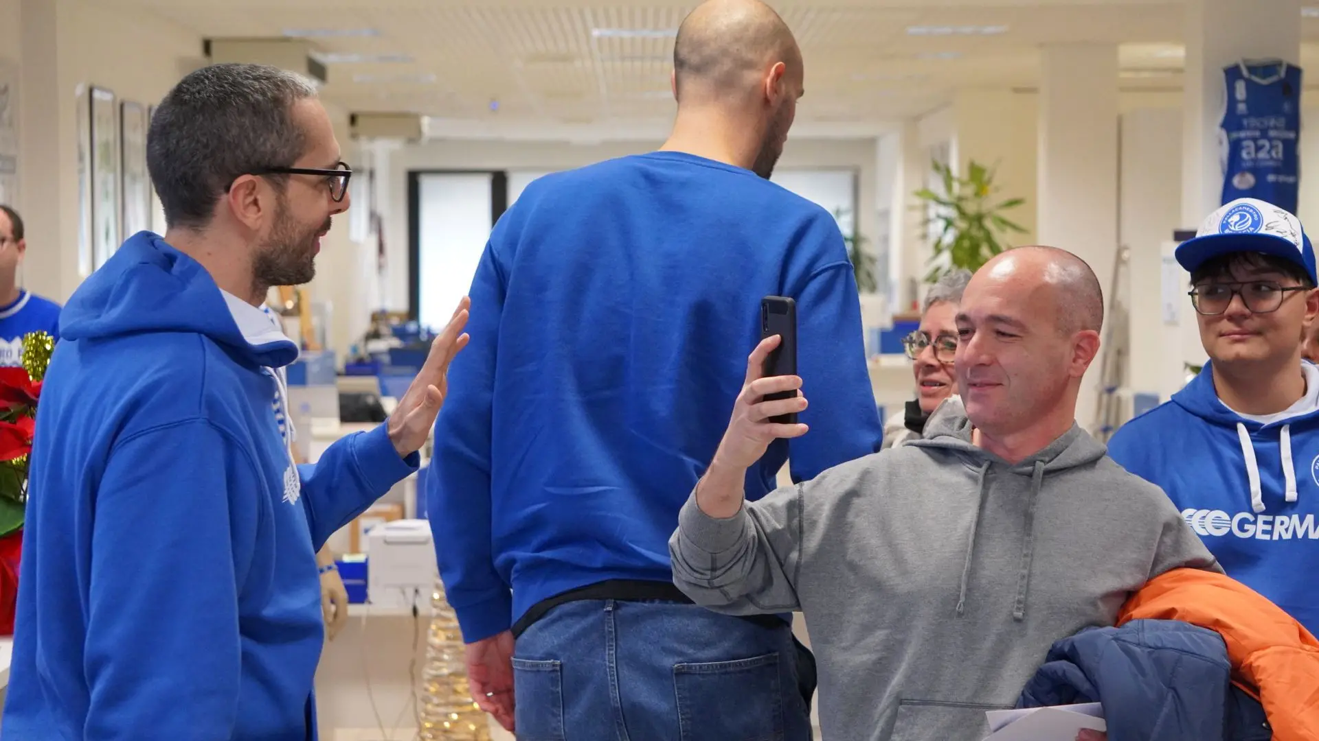 Germani Pallacanestro Brescia: Meet & Greet natalizio a San Zeno