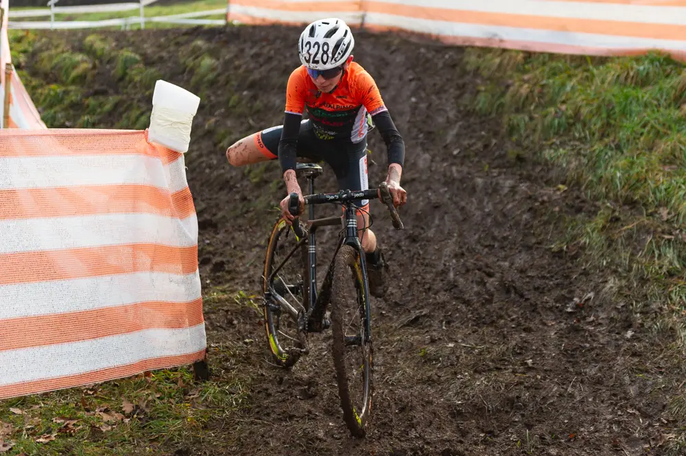 SPORT CICLISMO SABBIOCHIESE ALLIEVI 1 M CLETEN CICLOCROSS nella foto MOMENTO DELLA GARA 20/12/2025 mazzocchi@newreporter