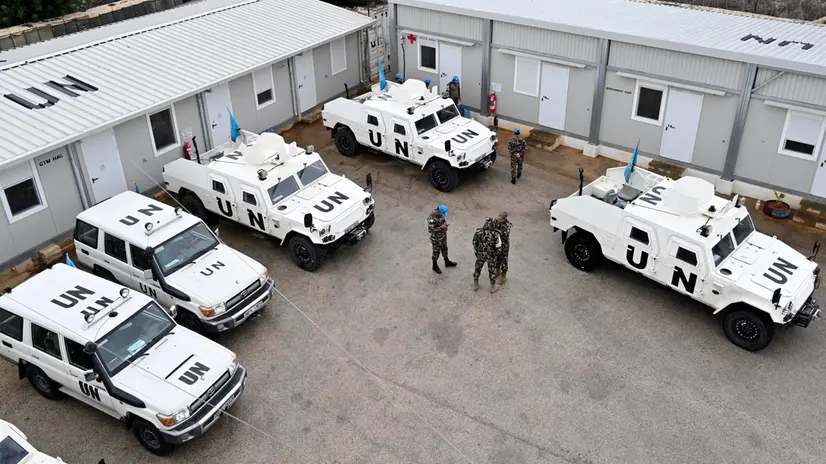 La base Onu di Meiss Al-Jabal con i caschi blu nepalesi - Foto Ansa © www.giornaledibrescia.it