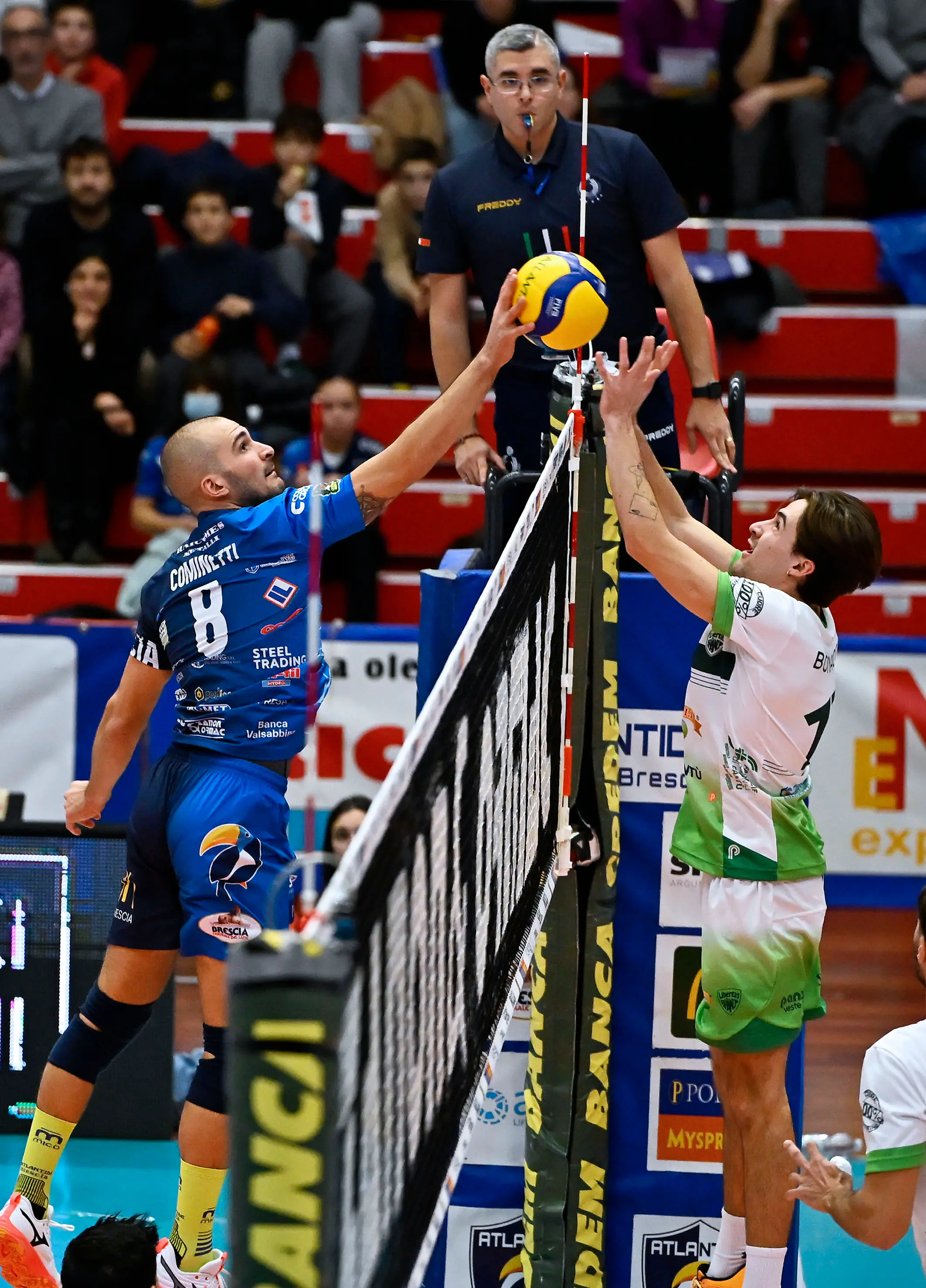 Volley, gli scatti di Consoli-Cantù