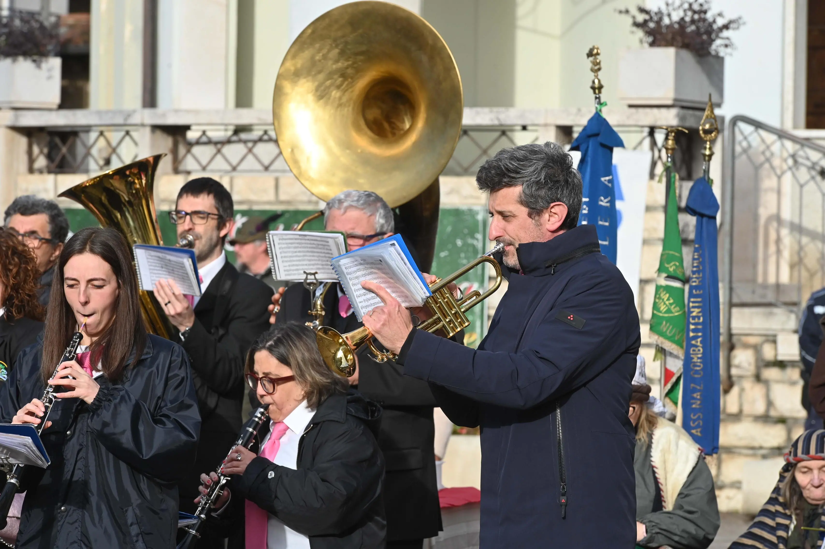 NUVOLERA IN PIAZZA CON NOI REDAZIONE PROVINCIA 21-12-2025 GABRIELE STRADA NEW EDEN GROUP