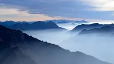 Nubi e cielo coperto - Foto zoom di dotgraphic