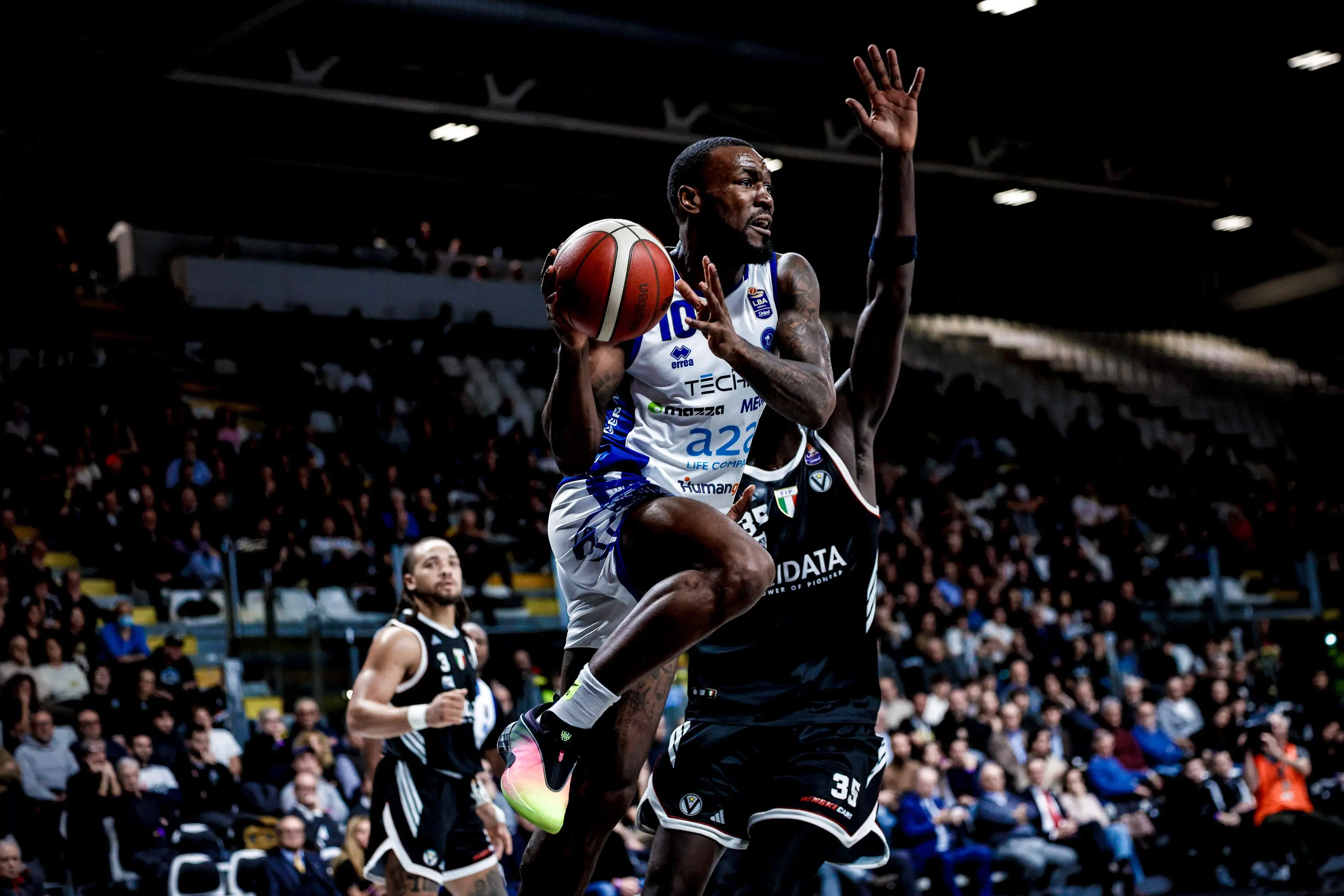 Le immagini di Virtus Bologna-Germani Brescia