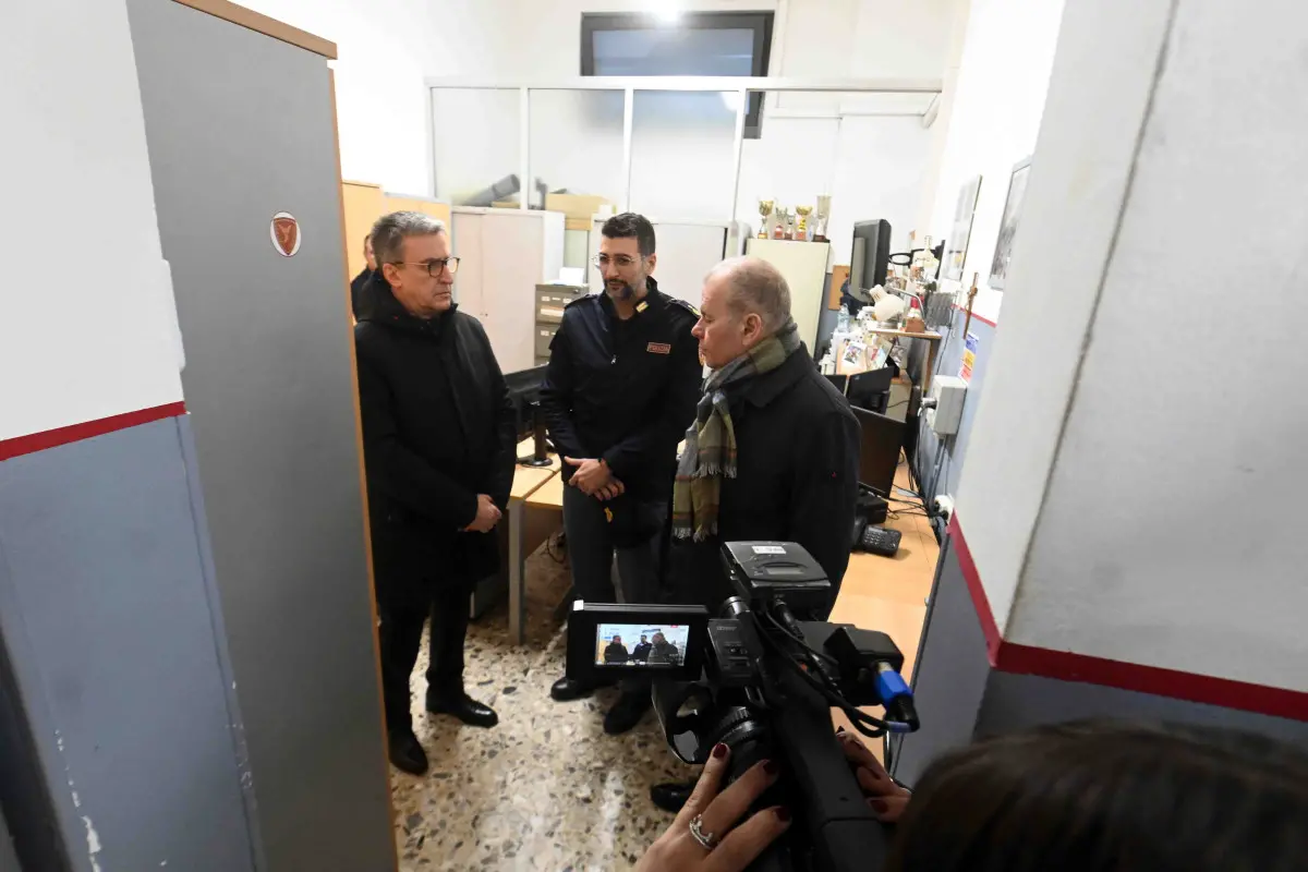 Questore e prefetto in visita alla Polfer