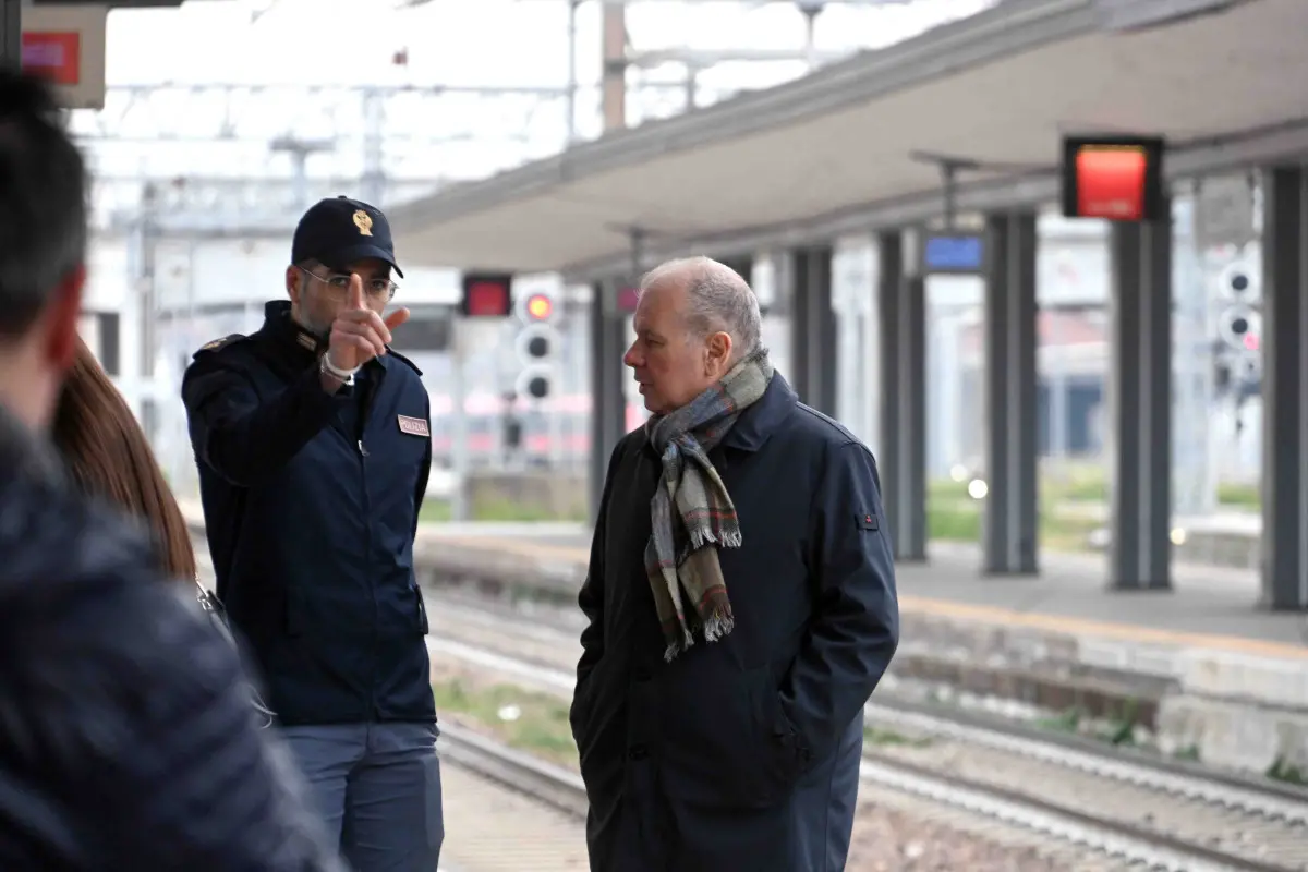 Questore e prefetto in visita alla Polfer