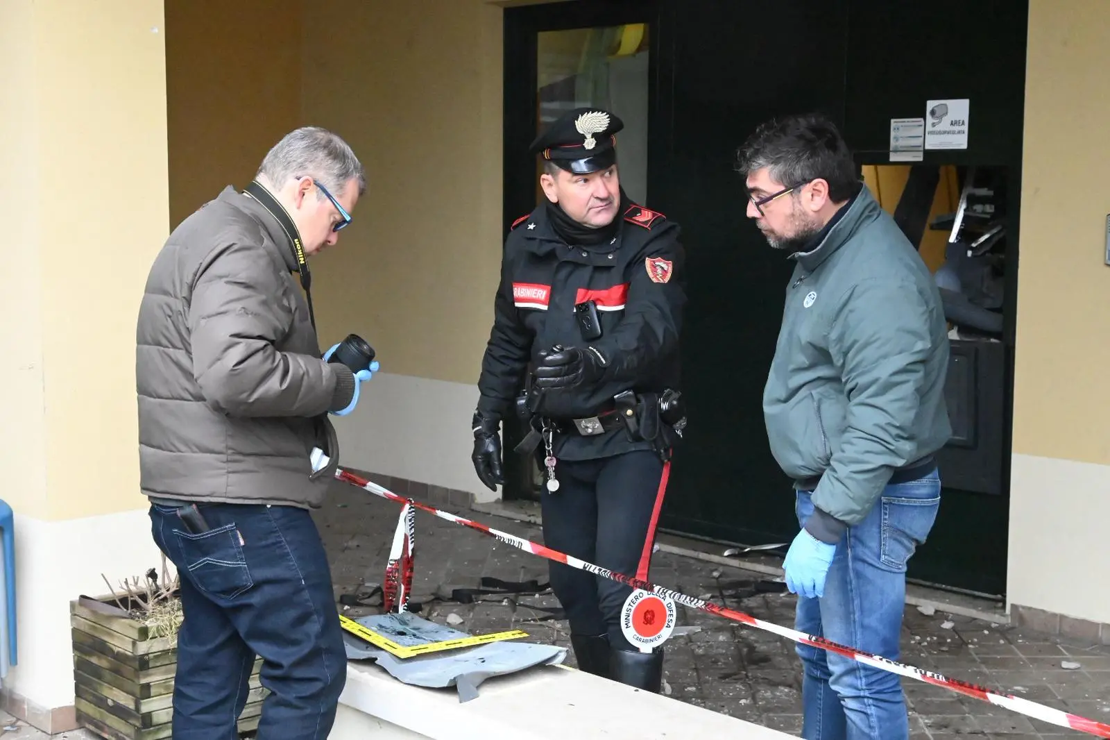 I bancomat di Soiano assaltato dalla banda