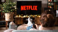 Le vacanze di Natale sono il momento ideale per guardare una serie tv