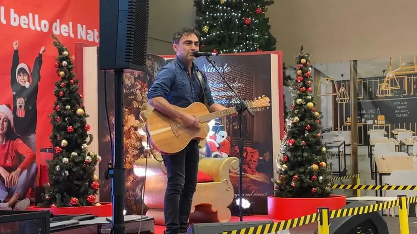 Marco Ligabue a Roncadelle - Foto © www.giornaledibrescia.it