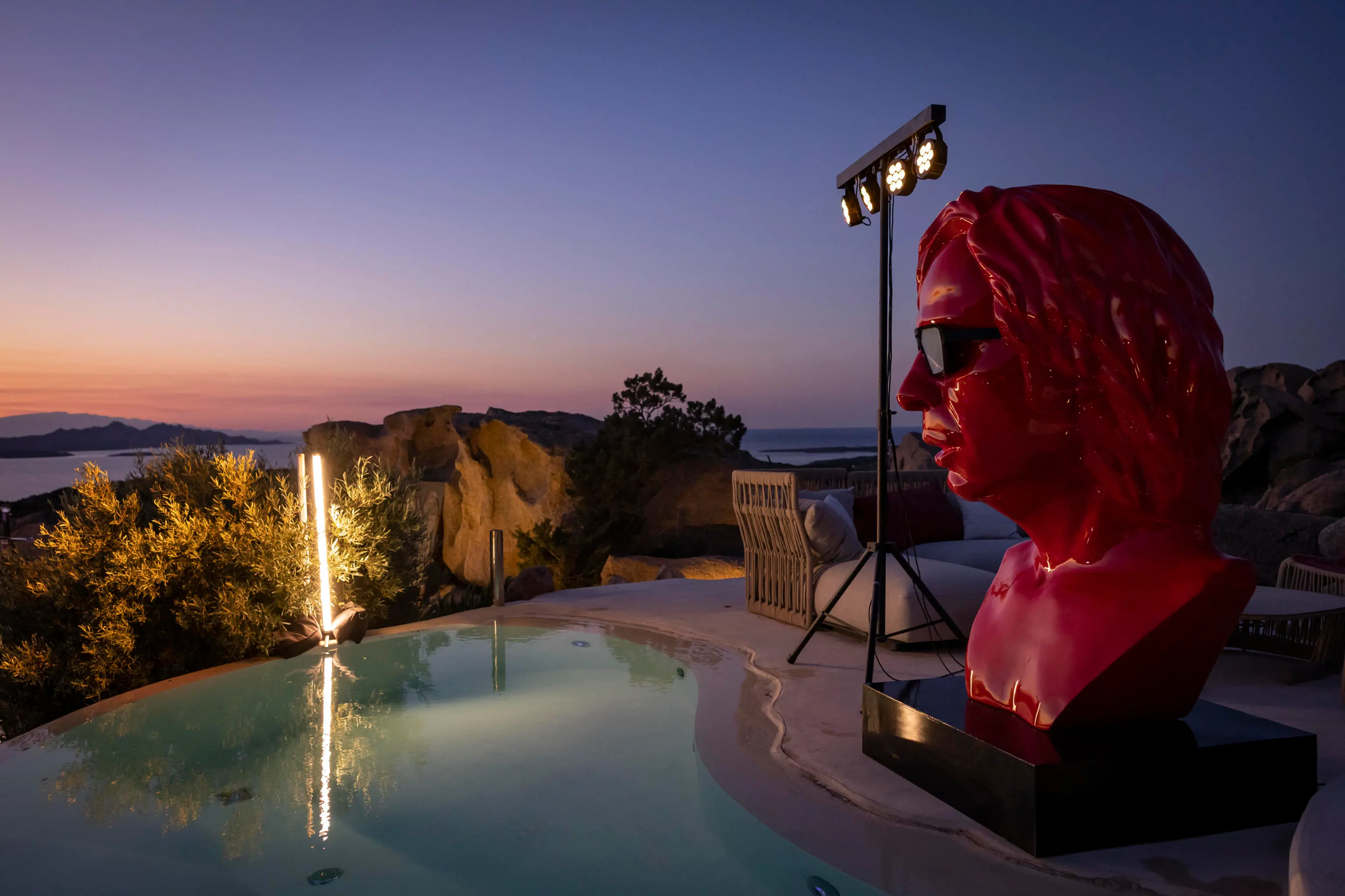 Un'immagine dal set di Buen camino, il nuovo film con protagonista Checco Zalone che uscirà il 25 dicembre nelle sale italiane. Roma, 22 dicembre. ++FOTO DIFFUSA DALL'UFFICIO STAMPA DI MEDUSA FILM - USARE SOLO PER ILLUSTRARE OGGI LA NOTIZIA INDICATA NEL TITOLO - NON ARCHIVIARE – FOTO NON IN VENDITA - DA USARE SOLO PER FINI GIORNALISTICI - NPK+++