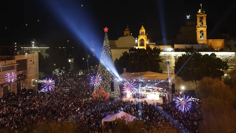 Luci di Natale a Betlemme - Foto Ansa © www.giornaledibrescia.it