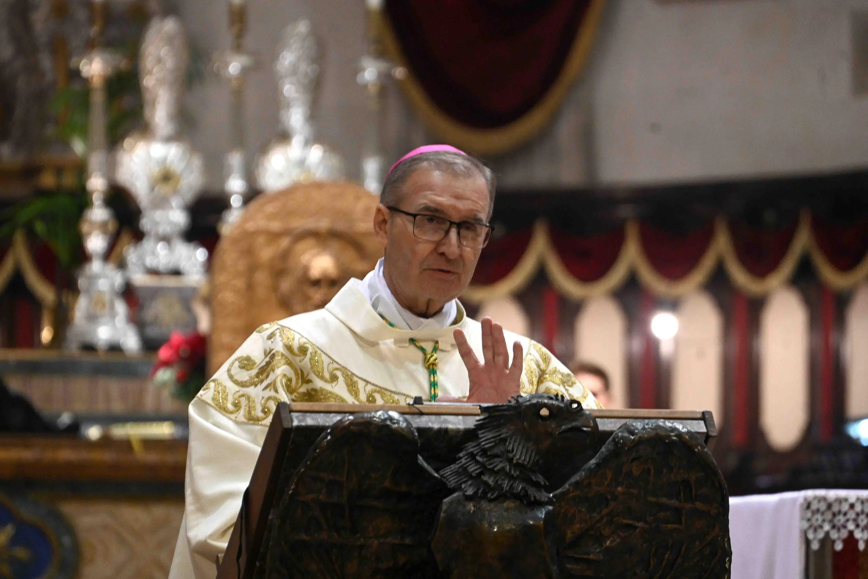 CRONACA BRESCIA DUOMO SANTA MESSA NELLA NOTTE PRESIEDE IL VESCOVO TREMOLADA PER REDAZIONE CRONACA WEB 24-12-2025 MARCO ORTOGNI NEW EDEN GROUP