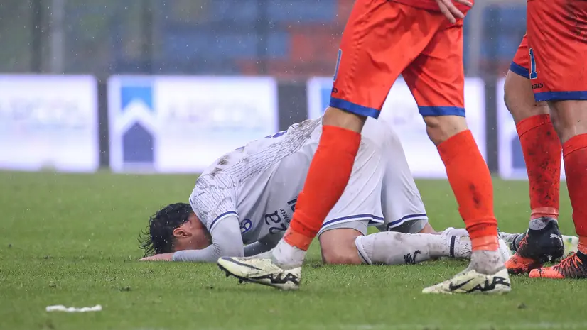 Zennaro a terra dolorante - © www.giornaledibrescia.it