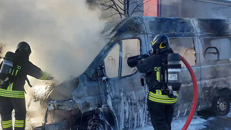 Vigili del fuoco in azione