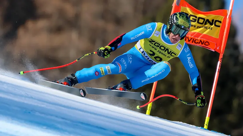 Giovanni Franzoni durante la discesa - Ansa © www.giornaledibrescia.it