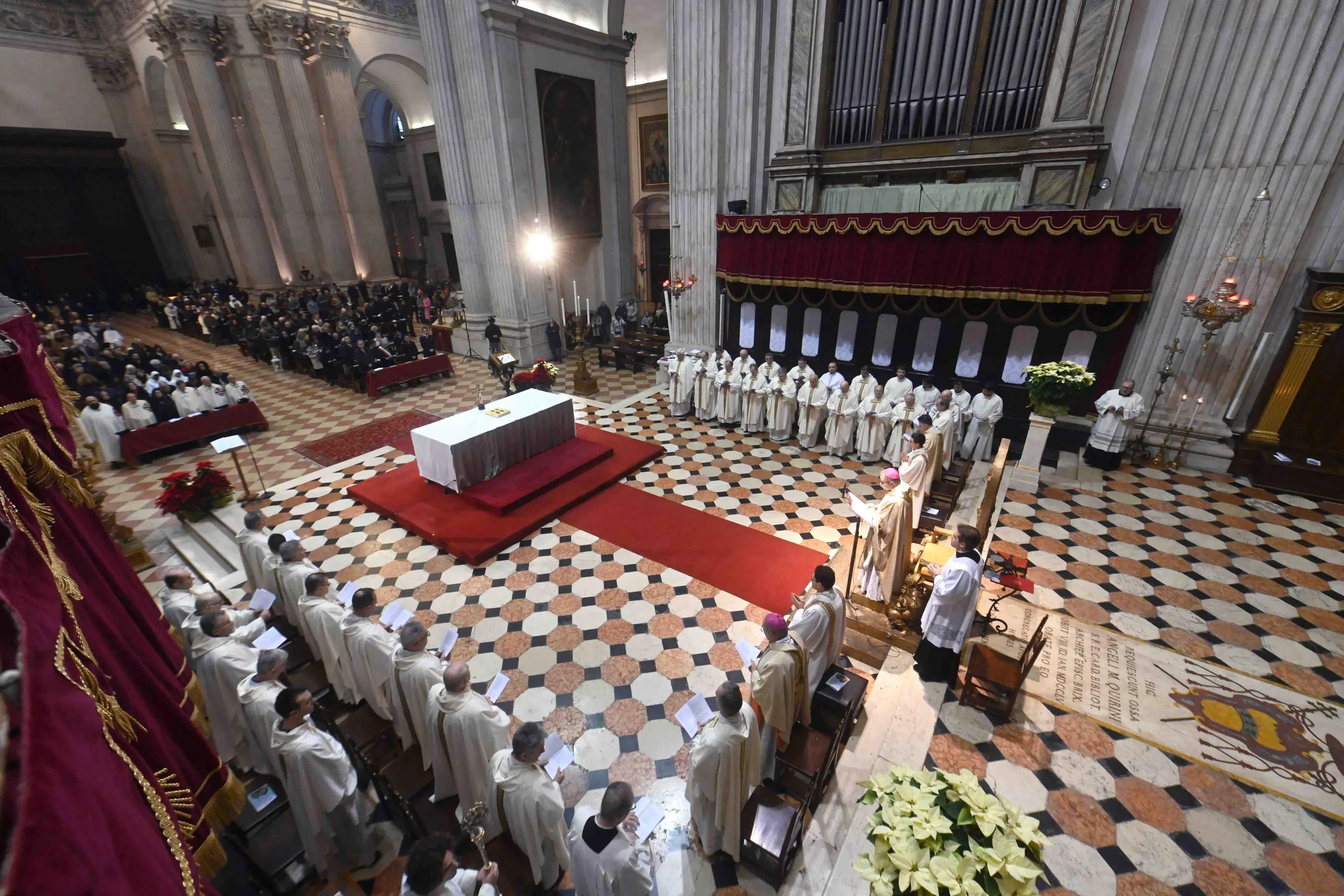 La messa di chiusura dell'anno giubilare in Duomo a Brescia