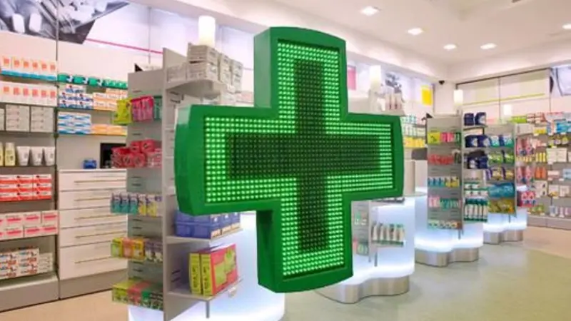 L'interno di una farmacia - © www.giornaledibrescia.it