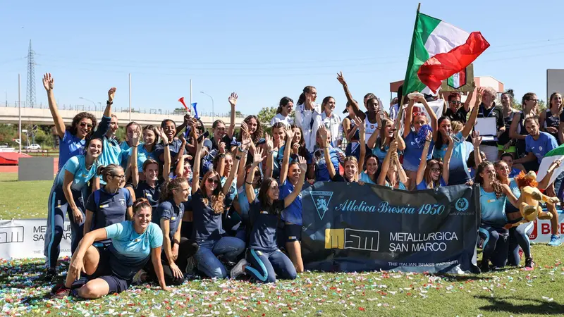 Le premiazioni in pista