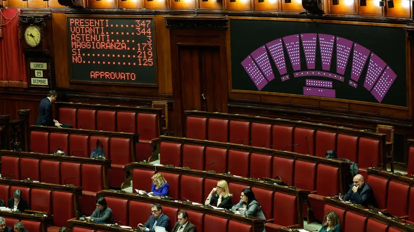 Sì della Camera alla fiducia sulla manovra - Foto Ansa © www.giornaledibrescia.it