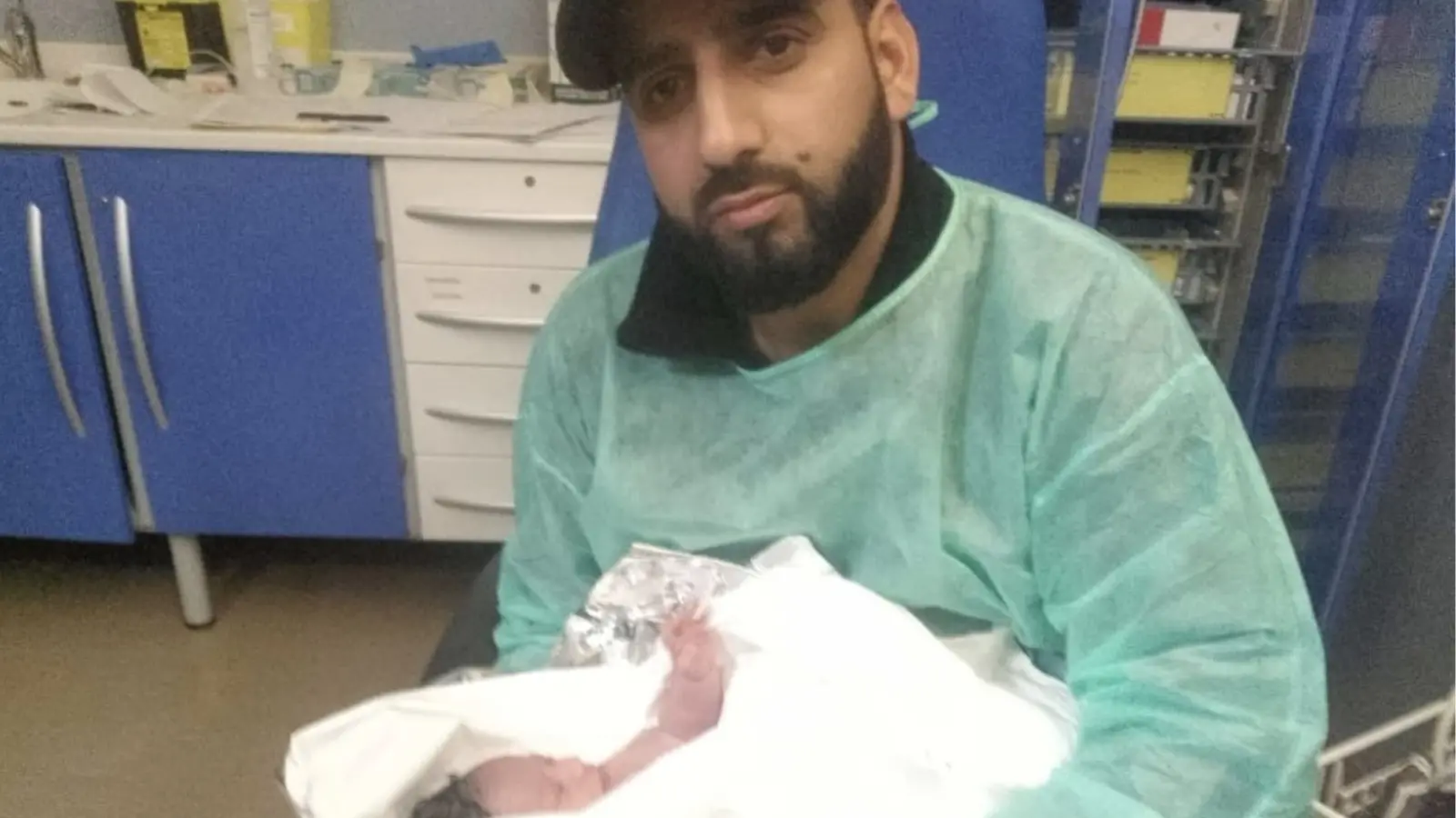 Emman Fatima e i suoi genitori