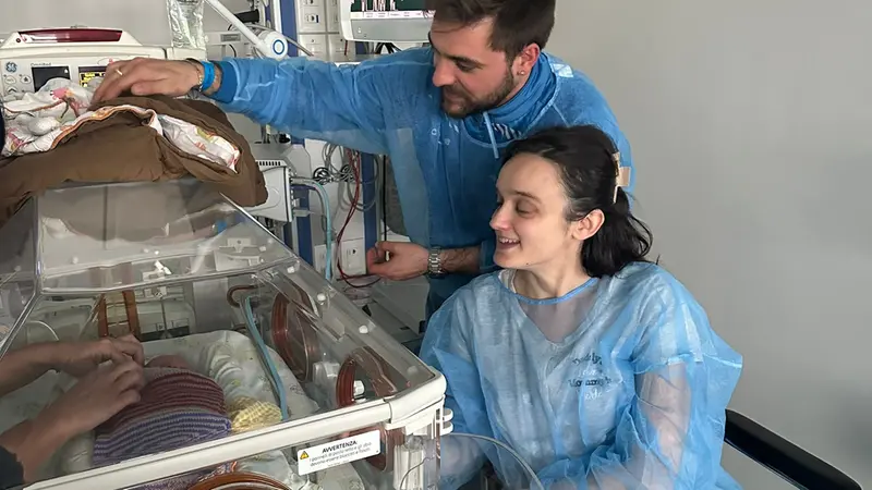 Riccardo con mamma Alice e papà Mirko