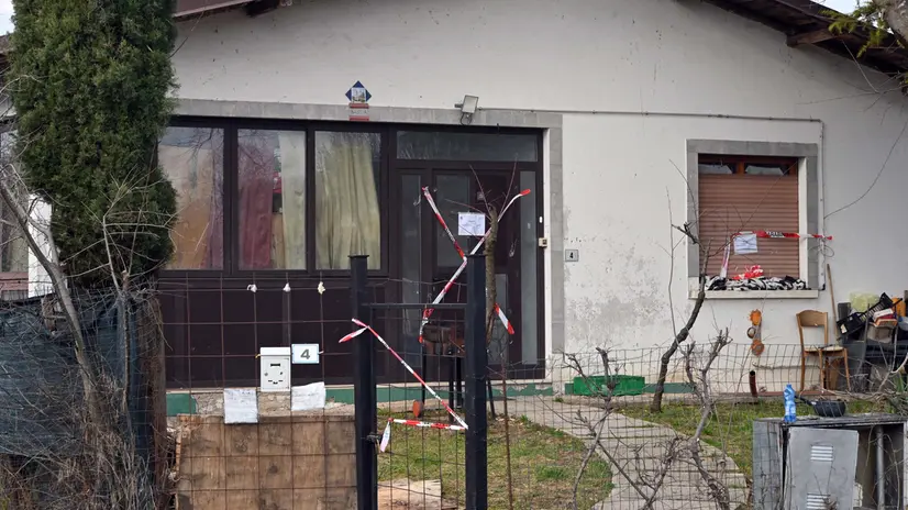 L'abitazione a Calvagese dove è avvenuta la tragedia - Gabriele Strada /Neg © www.giornaledibrescia.it