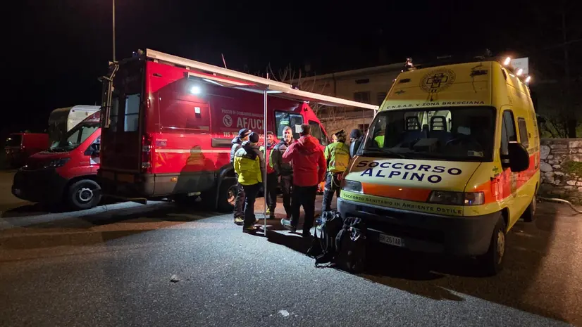 Le ricerche del 54enne scomparso a Malegno - © www.giornaledibrescia.it