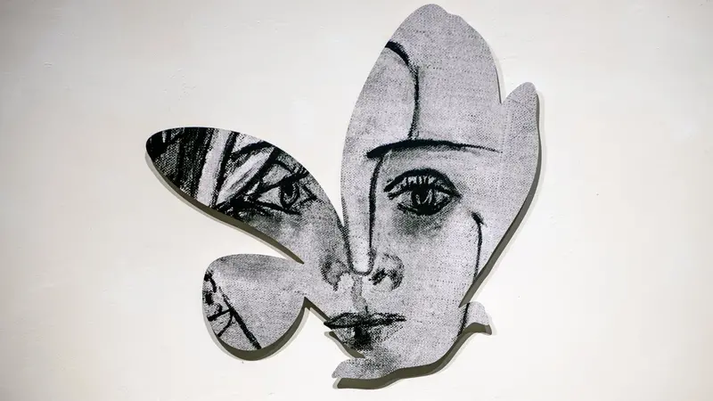 La mostra «Il volo delle falene sull'onda» - Foto Fabio Botti/Simonetti