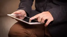 Tablet (simbolica) - © www.giornaledibrescia.it