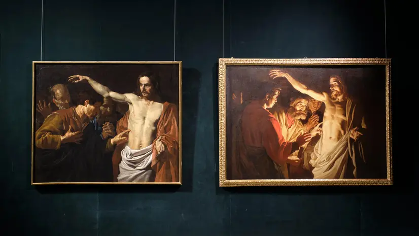 Matthias Stom in Pinacoteca - Foto di Alberto Mancini, courtesy Fondazione Brescia Musei