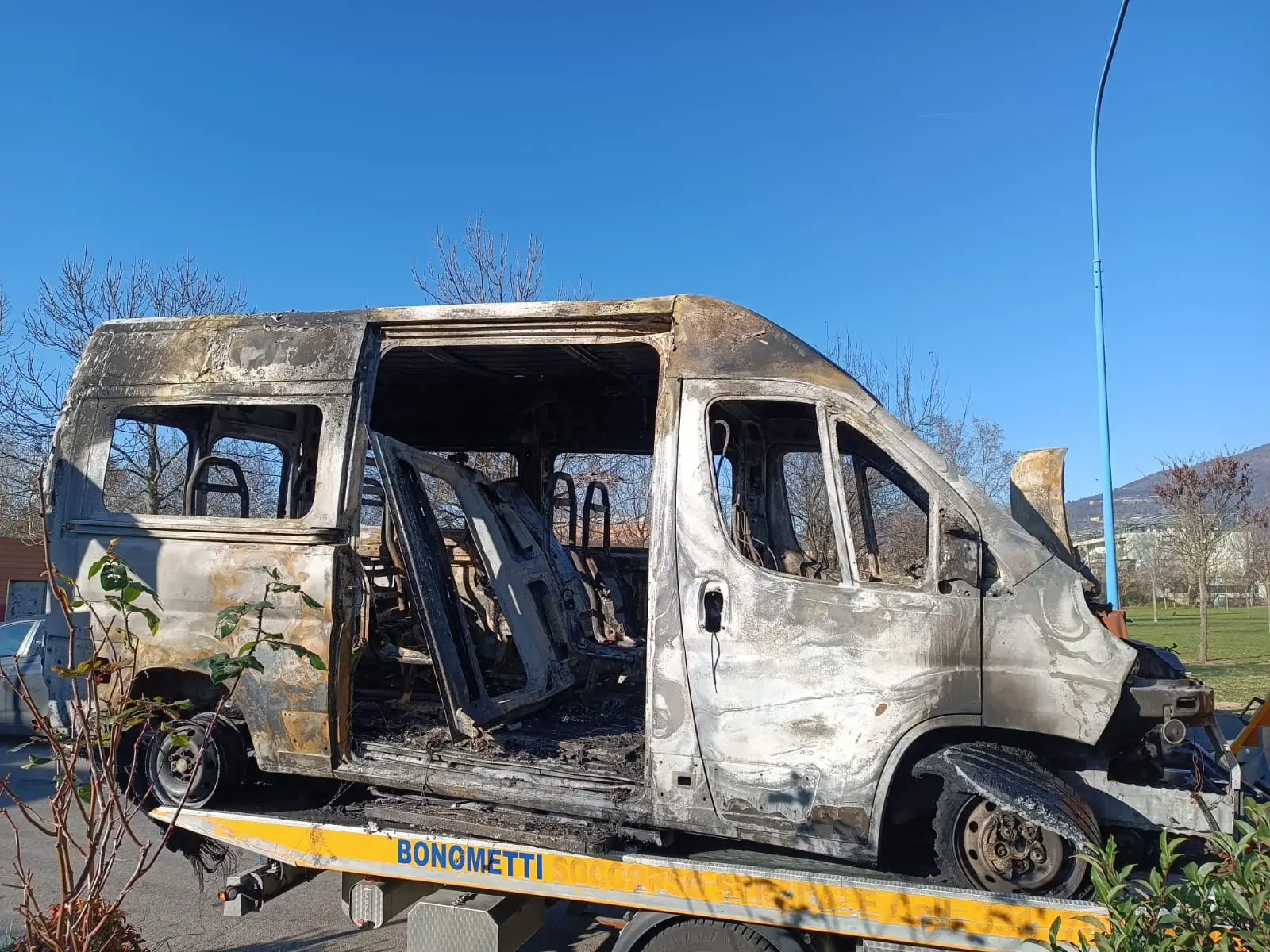 Il «PoloBus» andato a fuoco