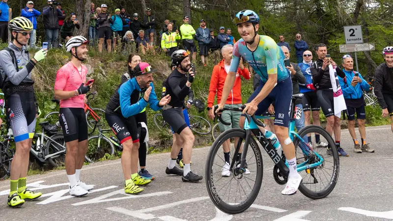 Christian Scaroni della Xds Astana - Foto New Reporter Comincini © www.giornaledibrescia.it