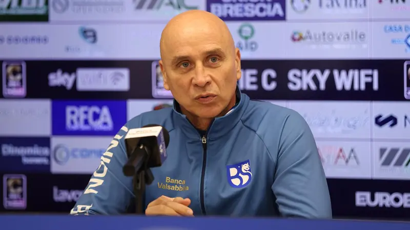 Eugenio Corini in conferenza - Media house Union Brescia