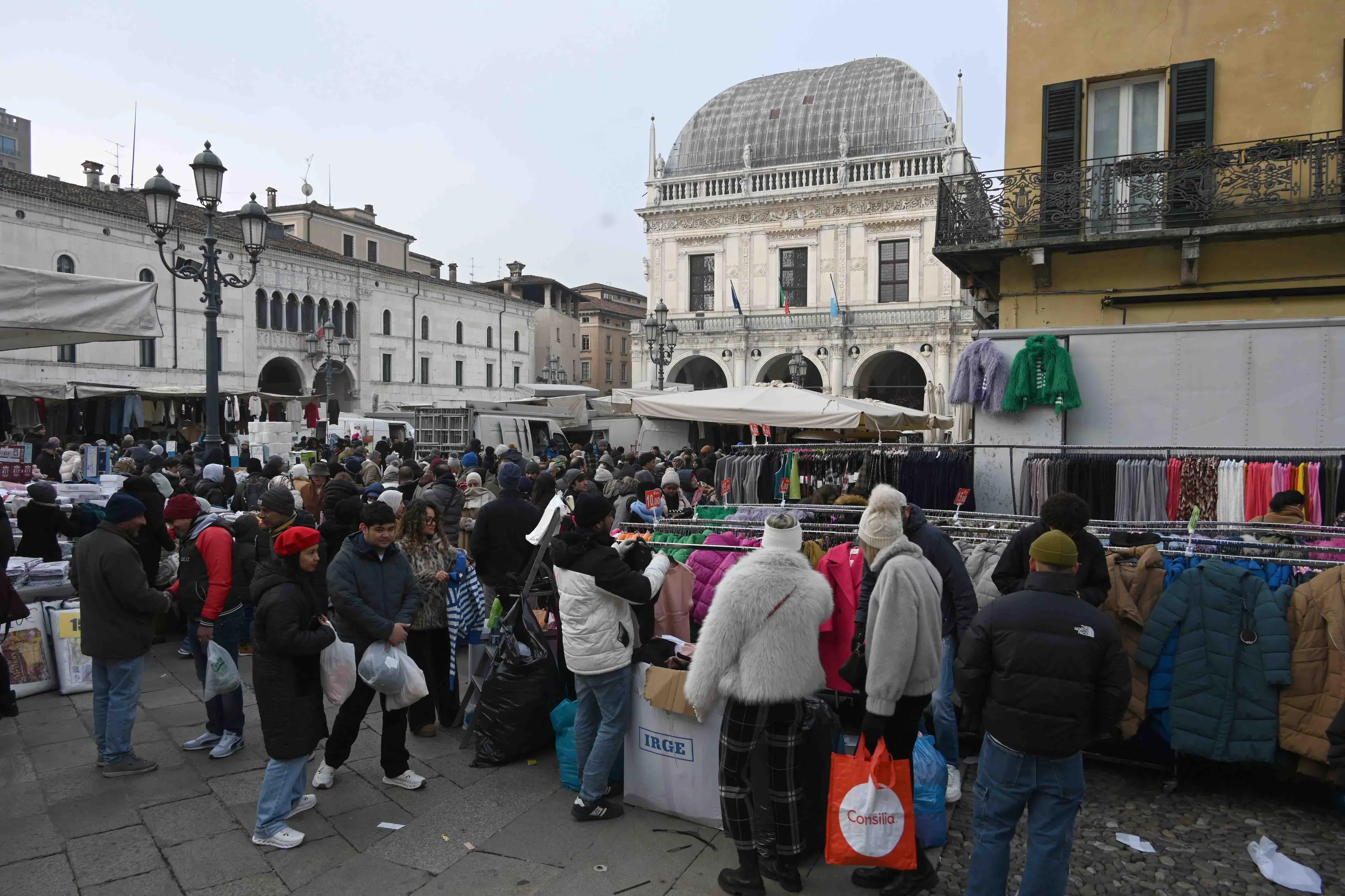 Il mercato del sabato in centro