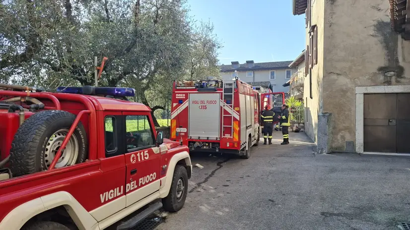 L'intervento a Roè Volciano - © www.giornaledibrescia.it