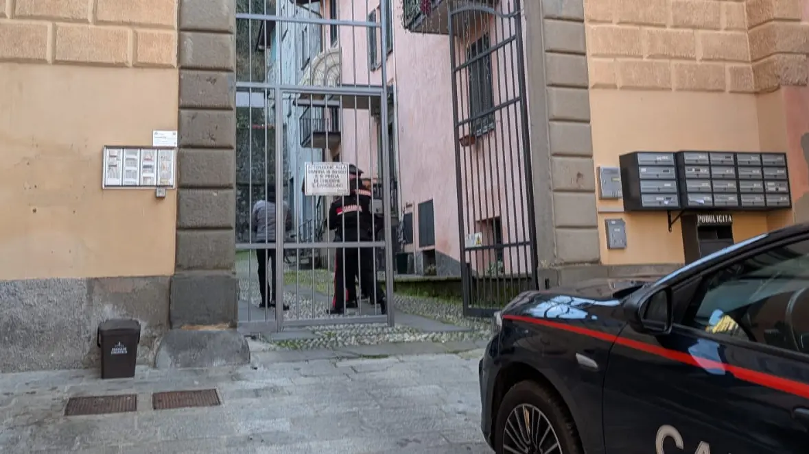 La strada a Capriolo dove la donna è stata accoltellata