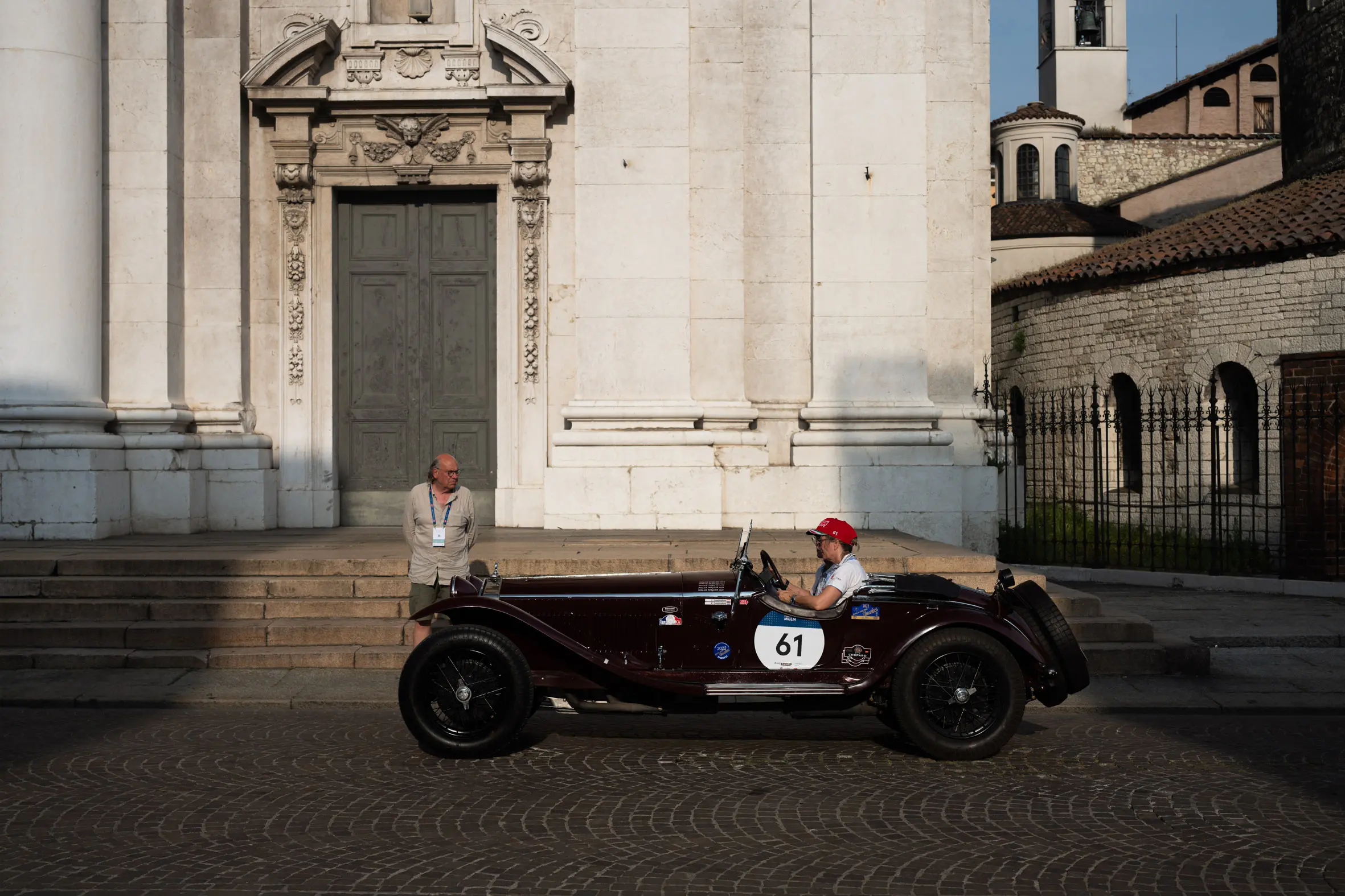 La Mille Miglia fotografata in stile Wes Anderson