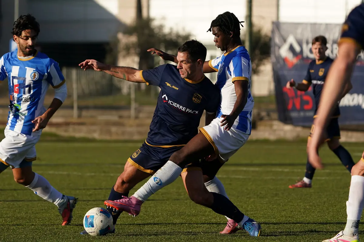 Serie D, Rovato Vertovese-Pro Palazzolo 0-0