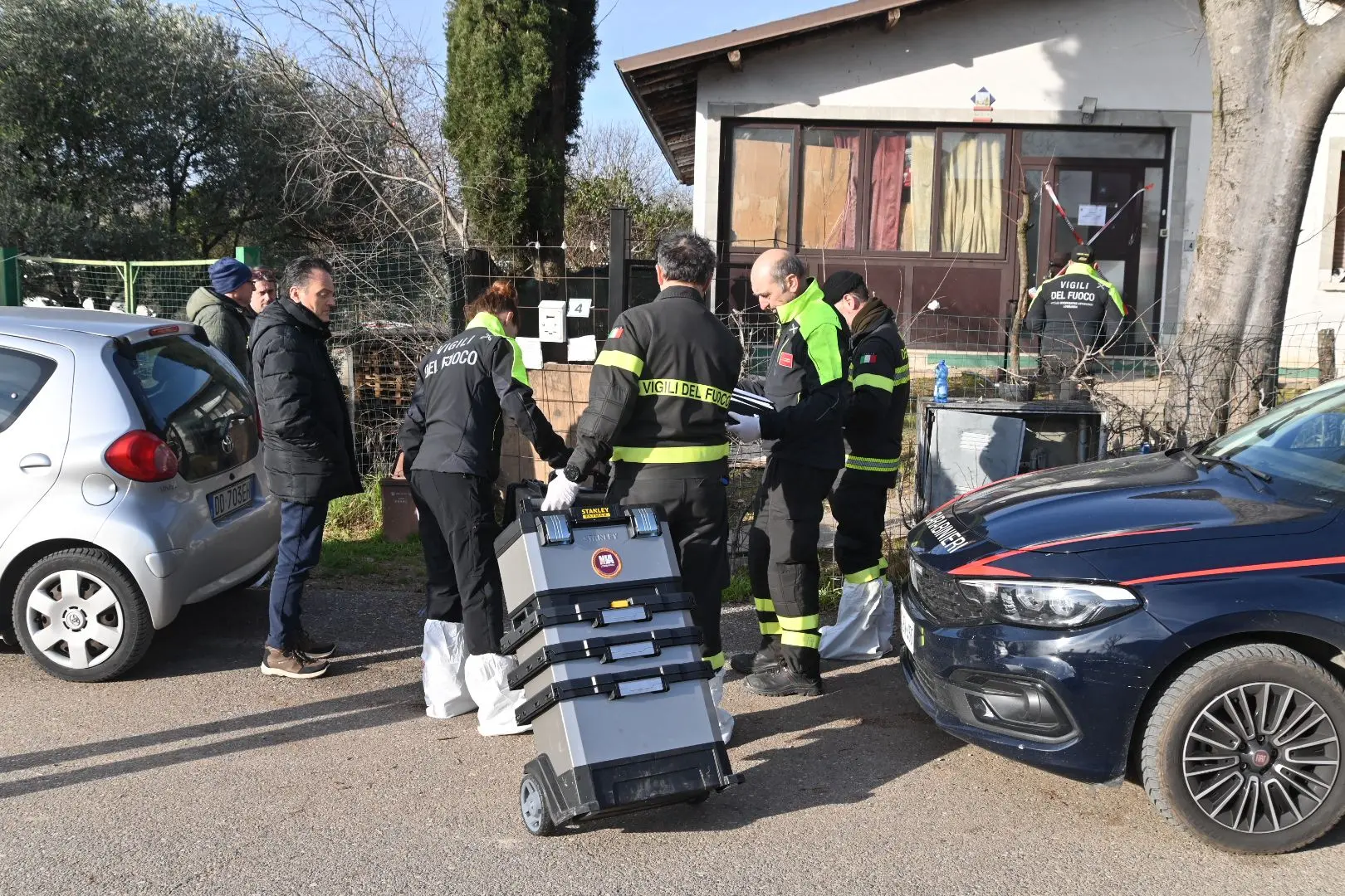 Bimbo morto per monossido, ispezione nella villetta di Calvagese