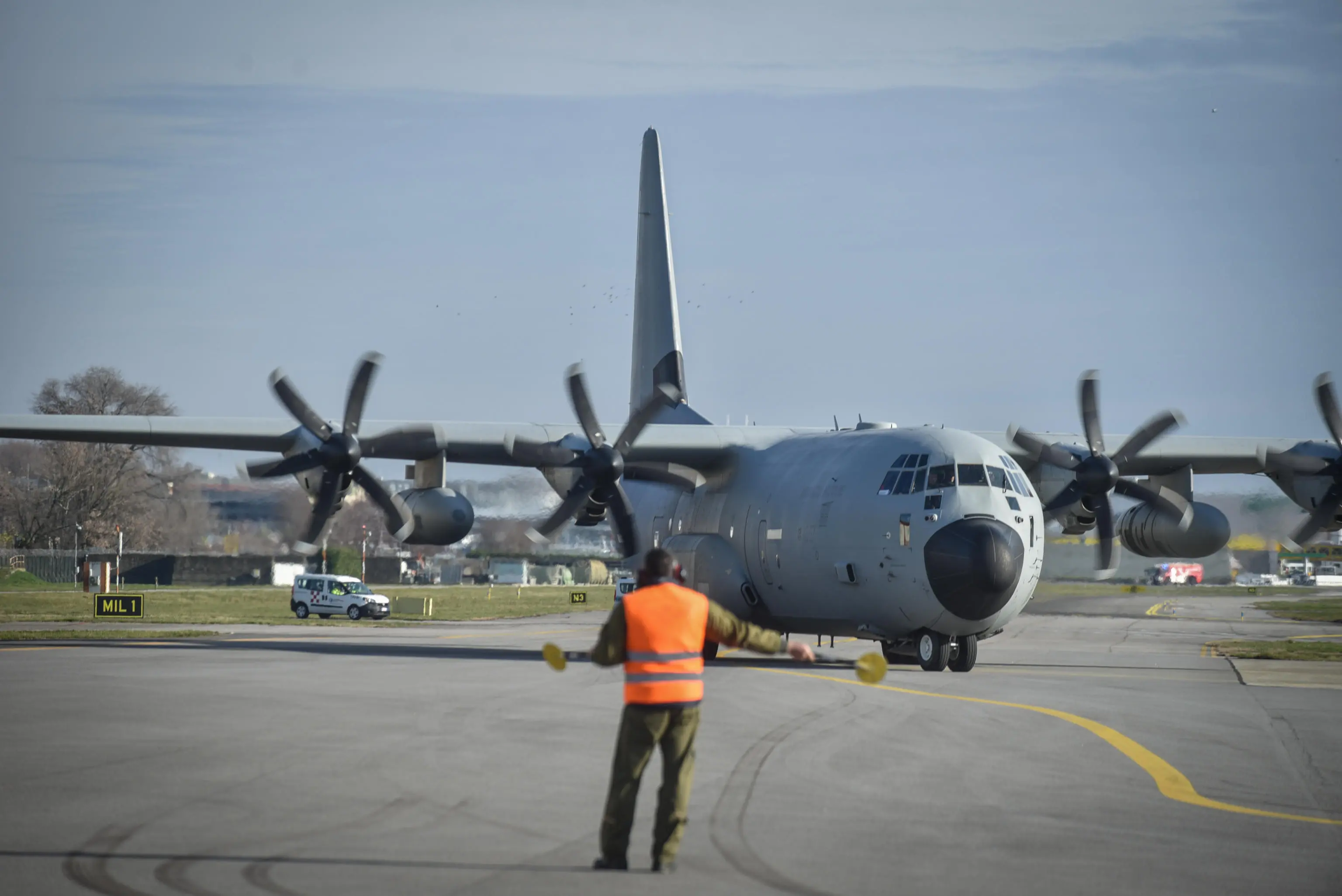 Crans-Montana, il rientro in Italia delle salme degli italiani