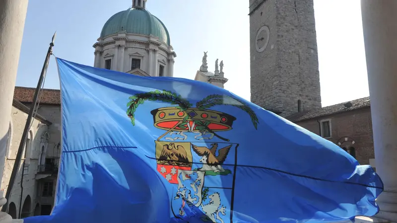 Palazzo Broletto, sede della Provincia di Brescia - Foto © www.giornaledibrescia.it