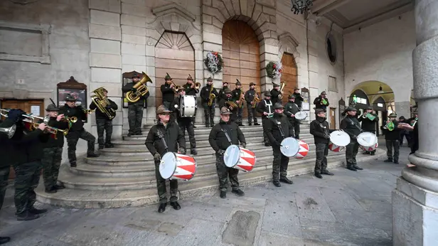 Epifania, i tradizionali auguri degli Alpini in città