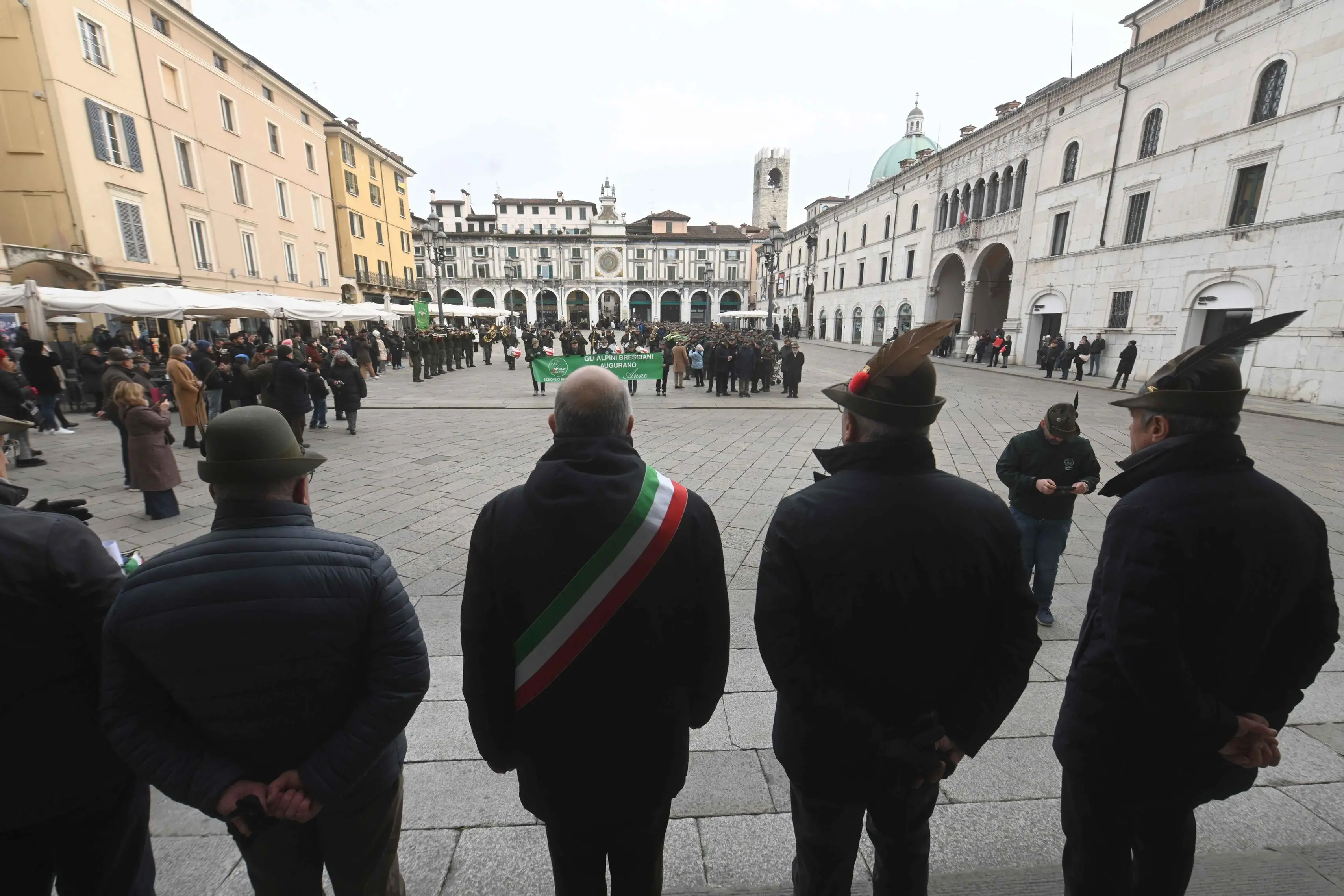Epifania, i tradizionali auguri degli Alpini in città