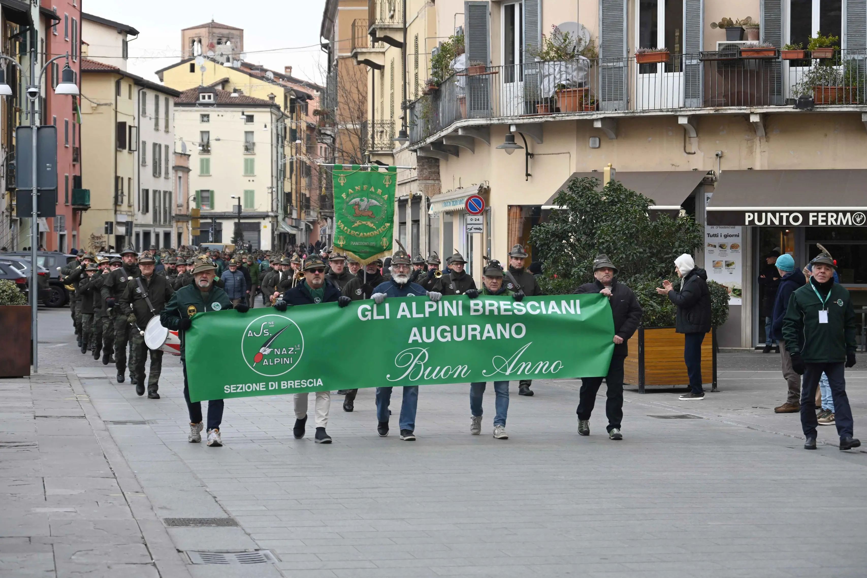 Epifania, i tradizionali auguri degli Alpini in città