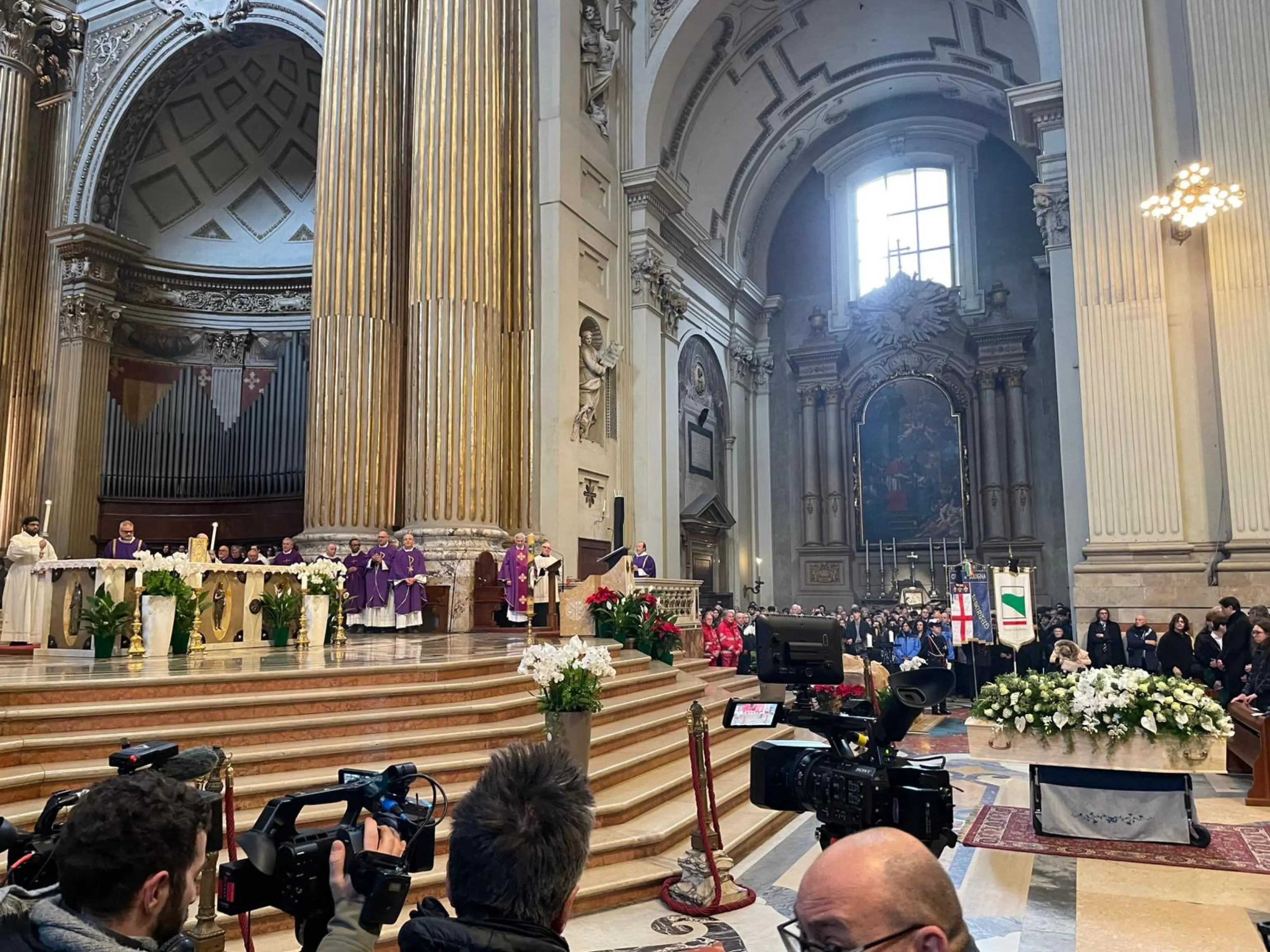 I funerali dei ragazzi italiani morti a Crans-Montana